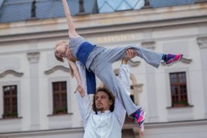 Neverending dance