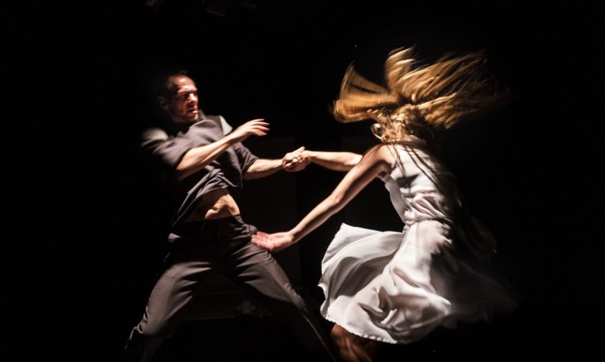 Hosť DŠT / Lucia Holinová: Watch Now